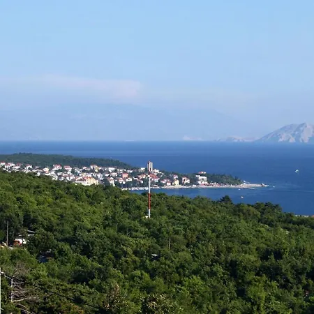 Apartament With Parking Space - 5493 Crikvenica