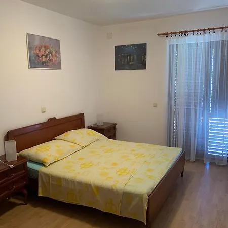Διαμέρισμα With Parking Space - 5493 Crikvenica