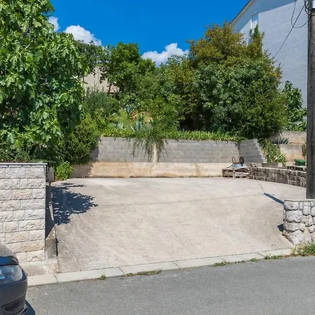 Apartments With A Parking Space Crikvenica - 5493