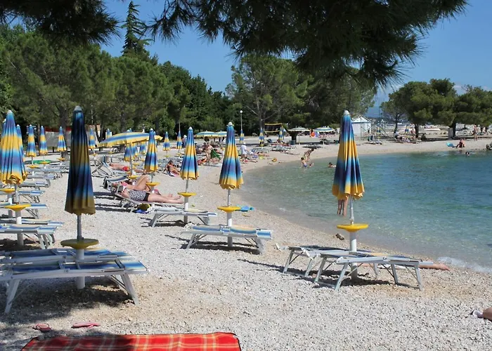 With Parking Space - 5493 Crikvenica